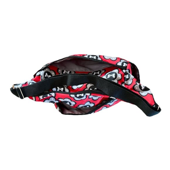 DISNEY BABY MINNIE MOUSE 5-in-1 Adjustable Strap Red Carryall Diaper Bag Set NWT - Picture 4 of 12